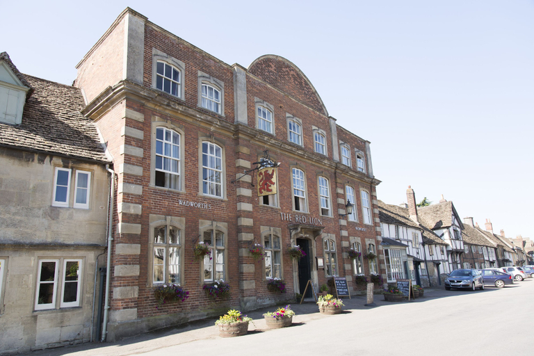 Exterior & Views 1, Red Lion - B&B, Wiltshire