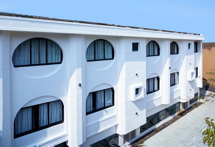 Exterior & Views 2, Valley View Beacon Resort, Satara