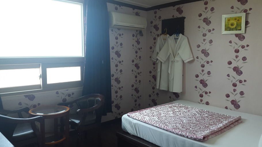 Bedroom 3, Saipan Motel with Sea View, Ganghwa