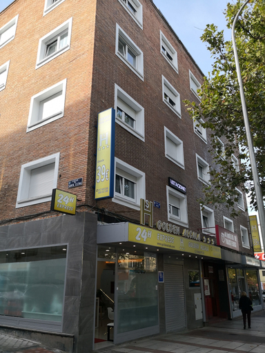 Exterior & Views 2, Hostal Golden Alcalá, Madrid