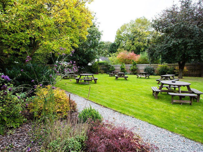 Others 5, Harewood End Inn, Herefordshire