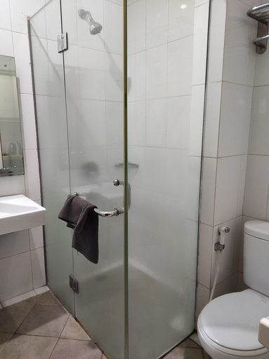 Bathroom 5, Hotel Orlen, Yogyakarta