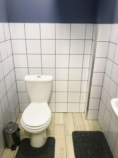 Bathroom 4, Kiev Hostel, Sviatoshyns'kyi