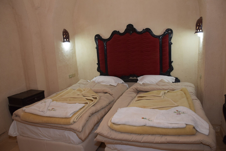 Bedroom 2, Shanda Lodge Desert Resort, Shurtah al-Dakhlah