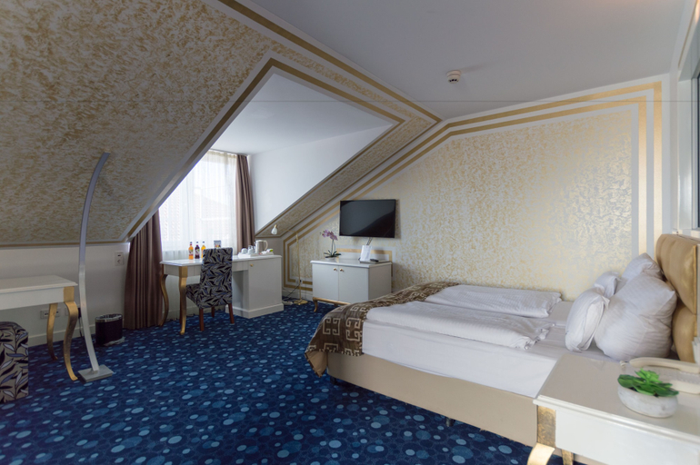 Bedroom 3, Hotel Bayer's, München