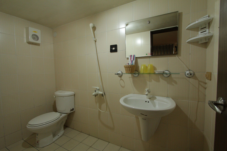 Bathroom 4, Sanyi Sakura Resort, Miaoli