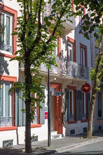 Exterior & Views 2, Arverna, Allier