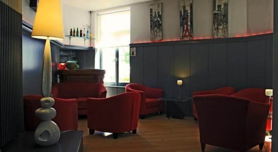 Others 5, Brit Hotel Notre Dame, Nord