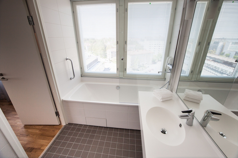 Bathroom 4, Scandic Meilahti, Uusimaa