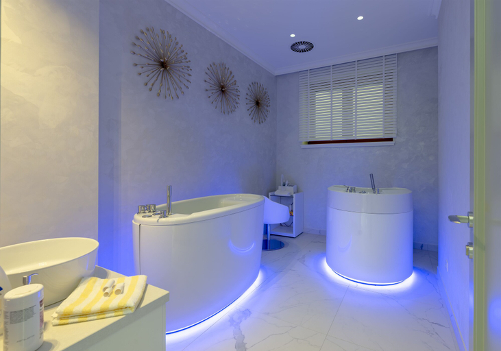 Bathroom 4, Boutique Hotel Corso, Karlovy Vary