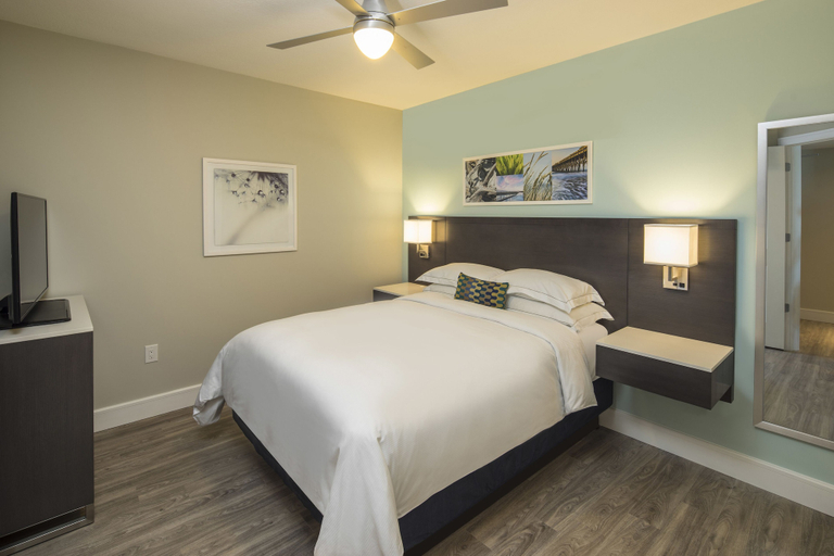 Bedroom 3, Hilton Grand Vacations Club Ocean 22 Myrtle Beach., Horry