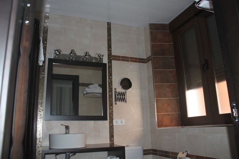 Bathroom 4, Hotel Villa María, Córdoba