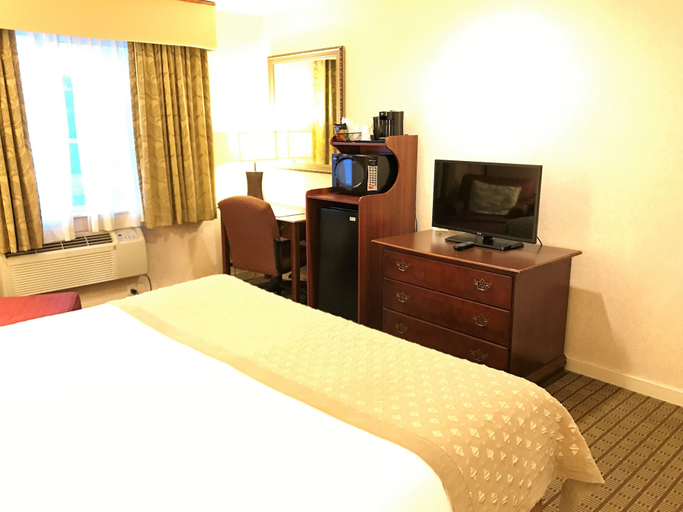 Bedroom 3, Ramada by Wyndham Draper, Salt Lake
