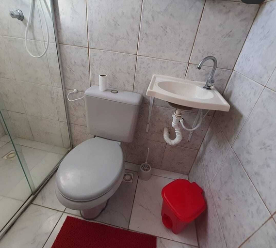 Bathroom 2, GUEST HOUSE RENASCER K&W, Cabo Frio