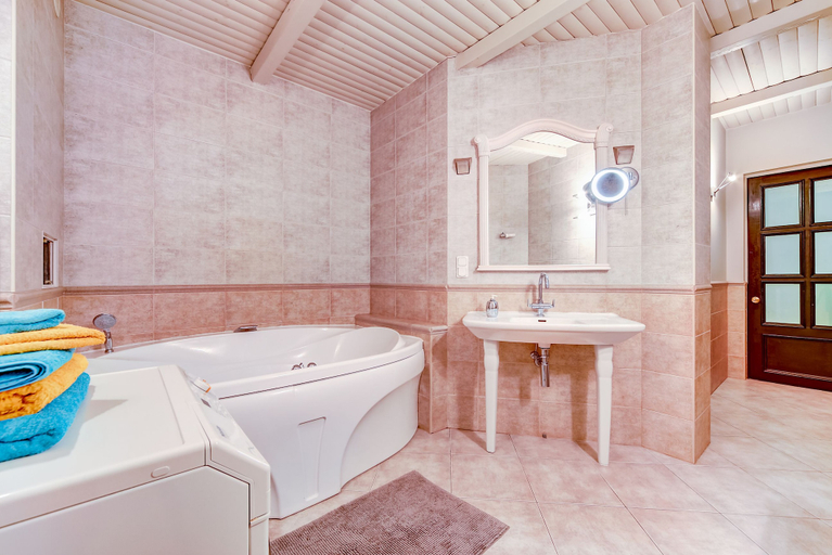 Bathroom 4, Apartment Vesta on Nevsky Prospect, Sankt-Peterburg gorsovet