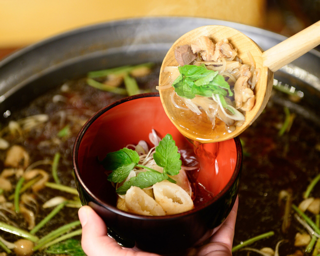 Food & Drinks 11