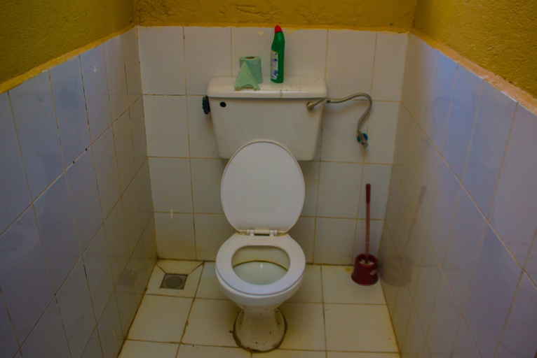 Bathroom 3, Kwezi Apartments, Buikwe