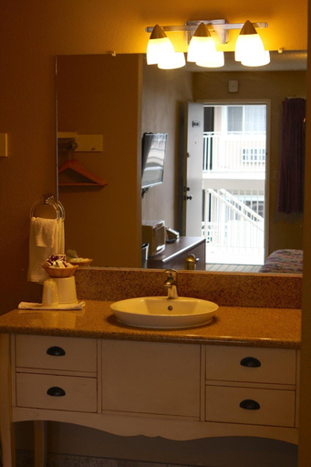 Others 4, San Luis Inn And Suites, San Luis Obispo