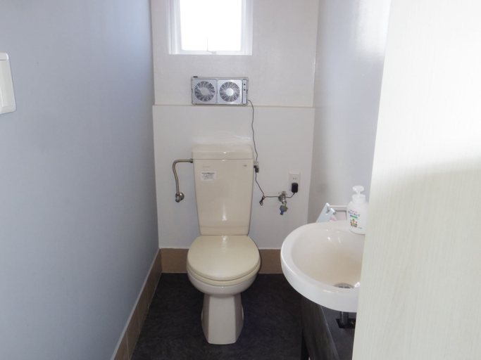Bathroom 4, SORA Miyakojima, Miyakojima