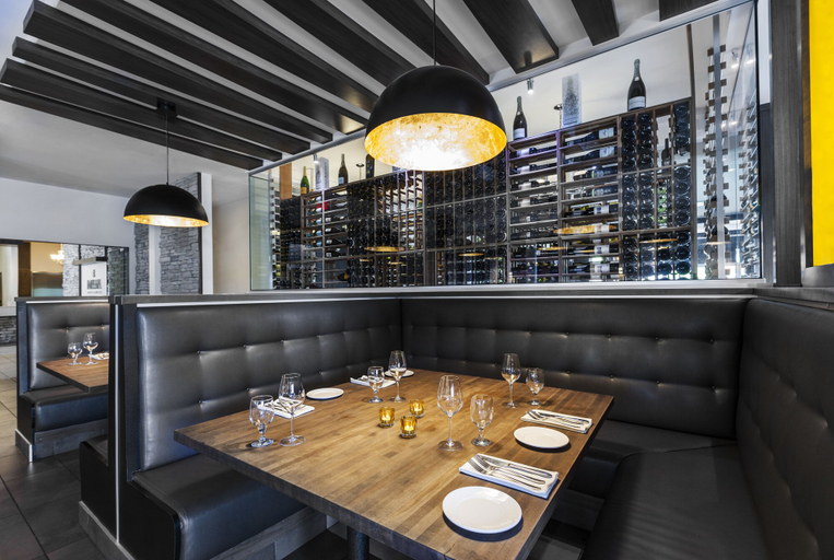 Food & Drinks 5, Imperia Hotel & Suites Terrebonne, Les Moulins