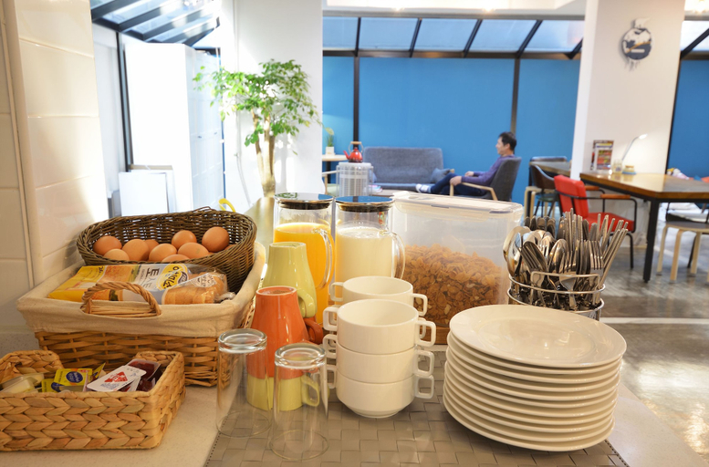 Food & Drinks 5, Sunny Hill Hostel Hongdae, Mapo