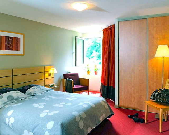 Bedroom 4, Villa Mariale, Hautes-Pyrénées