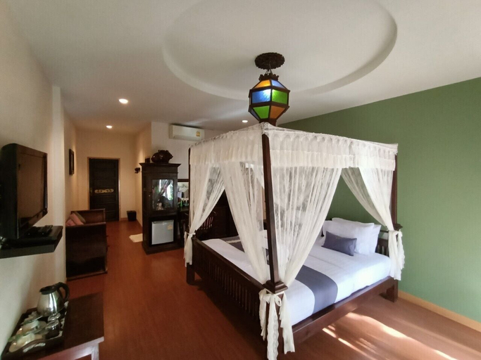 Bedroom 3, P Paradise Hotel, Mueang Kamphaeng Phet