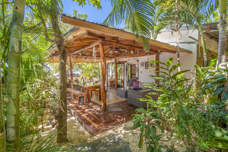 Exterior & Views 2, Ocho Artisan Bungalows - Adults only, Santa Cruz