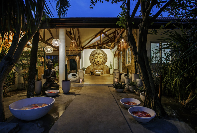 Exterior & Views 2, Buena Vida Resort and Spa, Daanbantayan