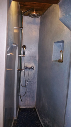 Bathroom 4, Riad Tara, Fès