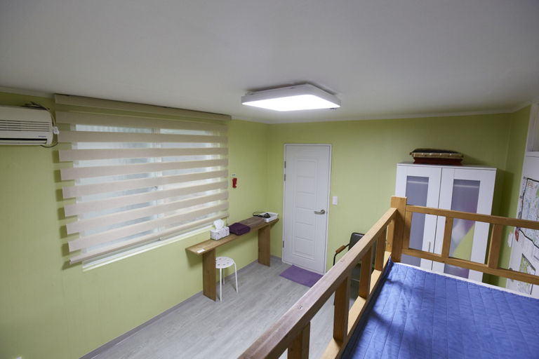 Bedroom 4, Hans House, Jongno