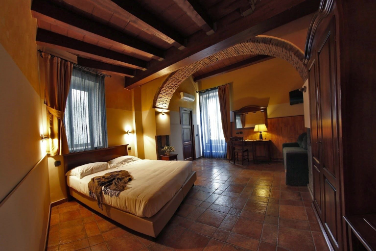 Bedroom 3, Hotel Capomulini Dimora Storica, Catania
