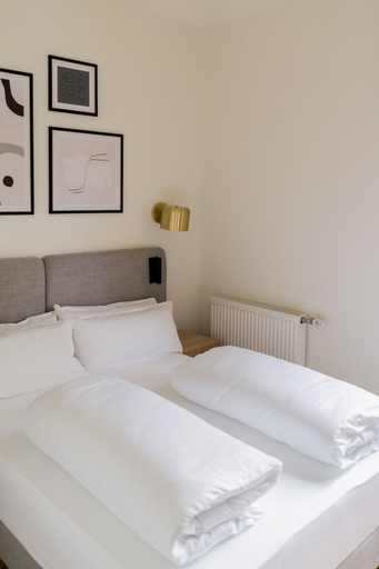 Bedroom 2, Bob W Munich Airport - Peterhof, Freising