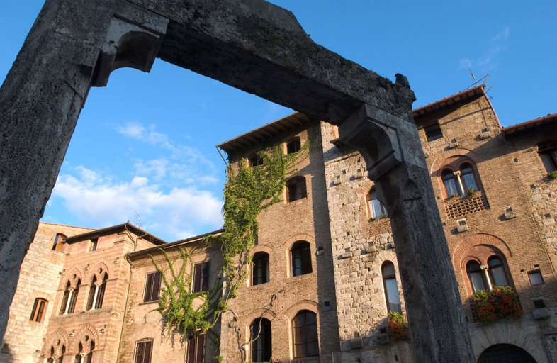 Exterior & Views 2, B&B Palazzo Tortoli, Siena