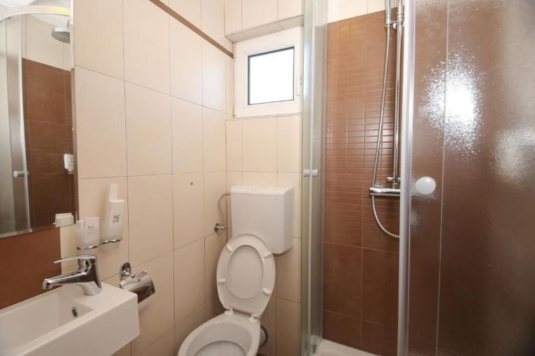Bathroom 4, Bajadera Lux, Belgrade