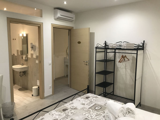 Bathroom 4, Home Meryem Locazione Turistica, Verona