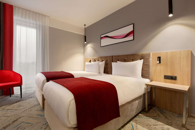 Bedroom 4, Ramada by Wyndham Targu JIU, Targu Jiu