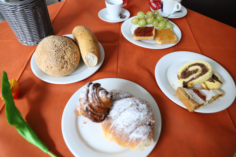 Food & Drinks 5, Albergo Cantiani, Ancona