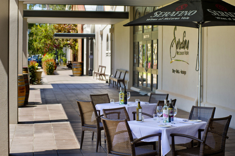 Food & Drinks 5, Serafino McLaren Vale, Adelaide