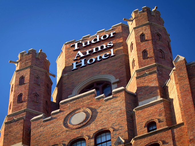 The Tudor Arms Hotel Cleveland - a DoubleTree by Hilton, Cuyahoga