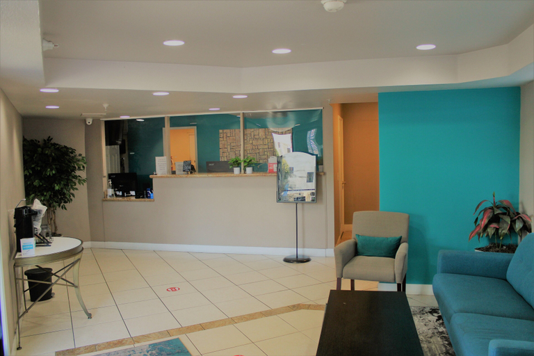 Others 4, Rancho San Diego Inn & Suites, San Diego