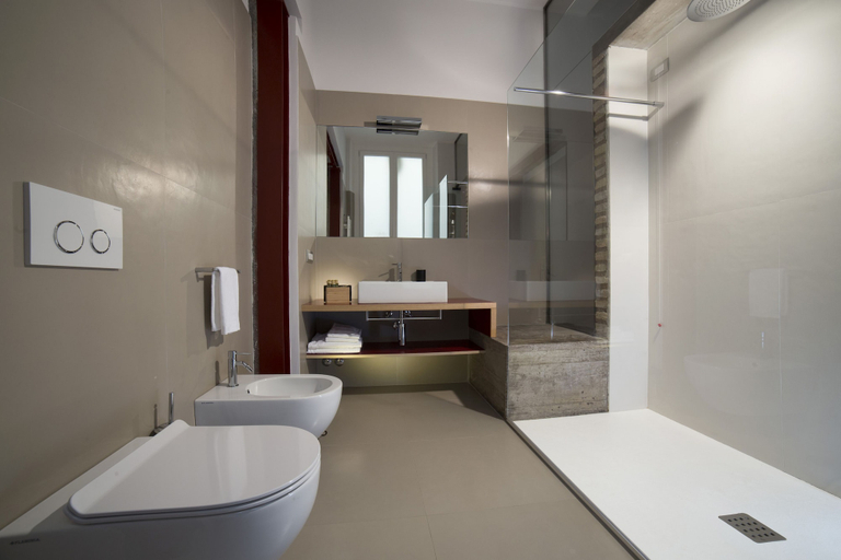 Bathroom 4, Atypical Rooms, Rome