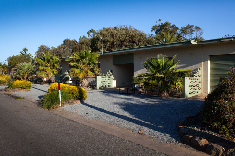 Exterior & Views 2, Modra's Apartments, Tumby Bay