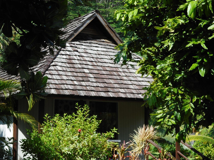 Exterior & Views 2, Pueu Village