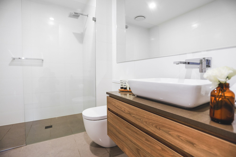Bathroom 5, Headlands Austinmer Beach, Wollongong - Inner