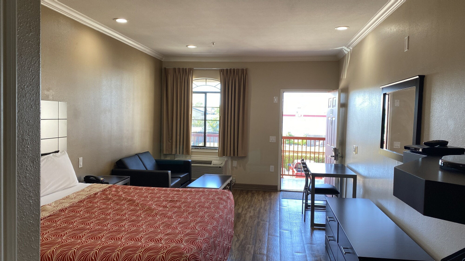 Others 5, Palace Inn Westheimer, Houston