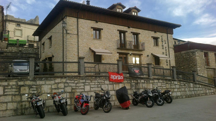 Exterior & Views 2, C.T.R. Camino de la Fuentona, Soria