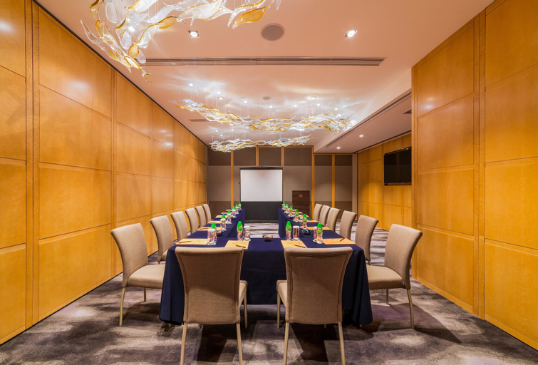 Business Facilities 28