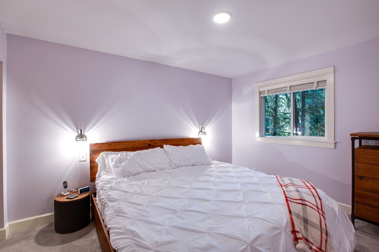 Bedroom 3, 69SL - Upscale - Hot Tub - Wi-Fi - BBQ - Sleeps 8, Whatcom