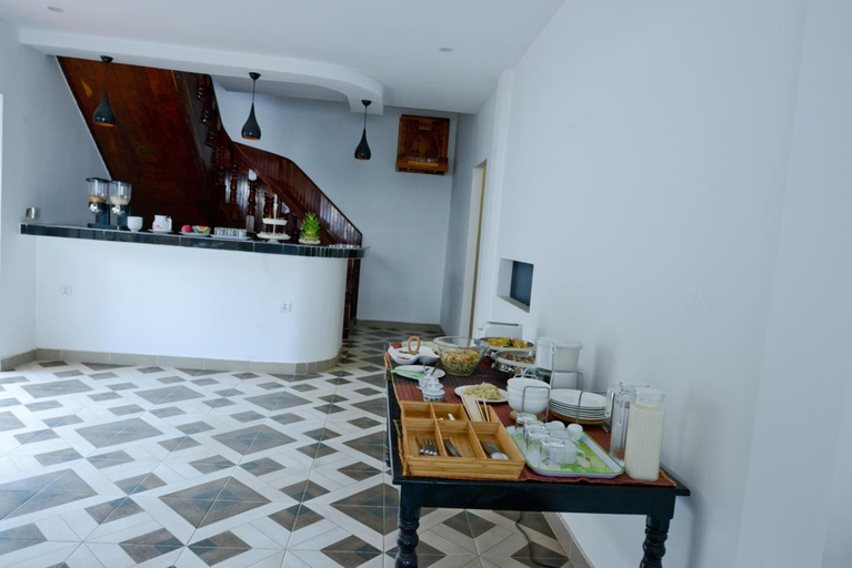 Food & Drinks 5, Mowin Boutique Hotel & Residence, Mean Chey